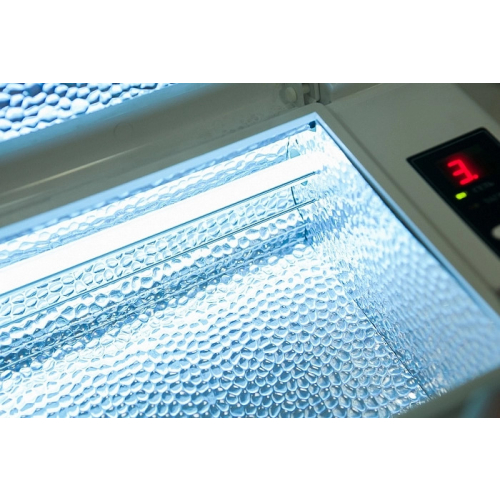 Стерилизатор УФО Бактерицидная камера "МИКРОЦИД"